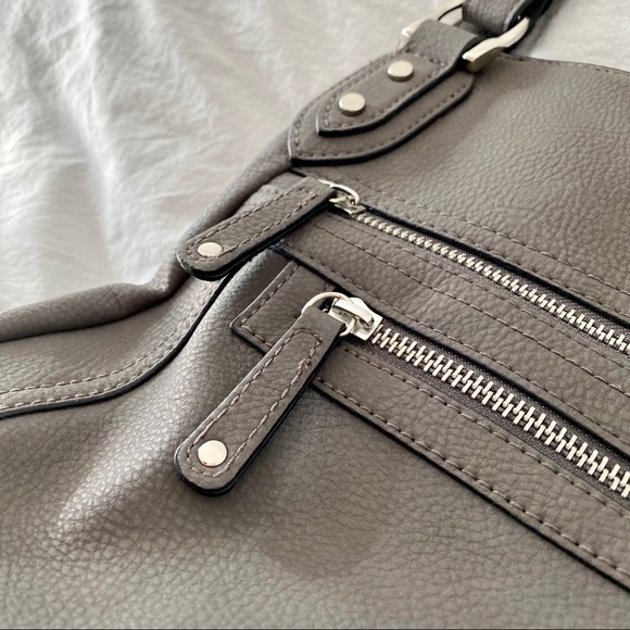 Grey Buckle Handbag | Rosanna - Picture 8 of 9